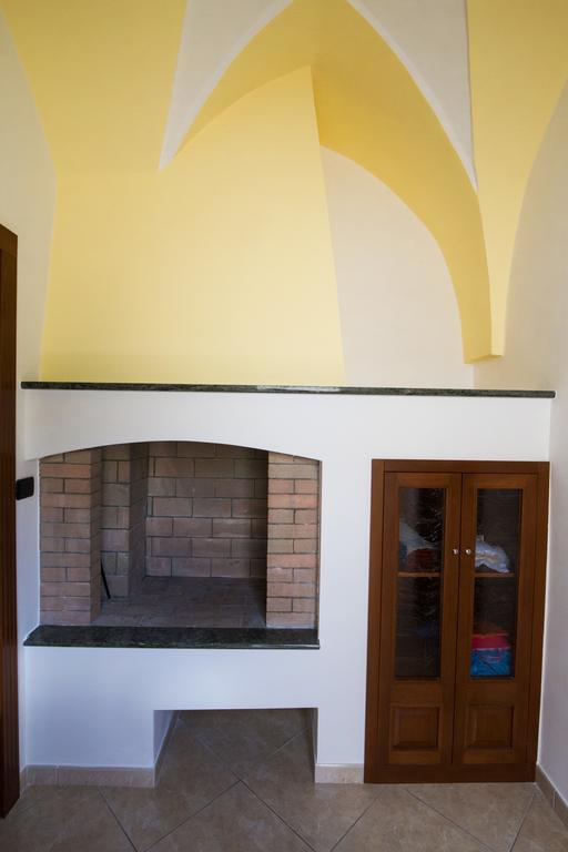 Casa Annette Apartment Copertino Luaran gambar